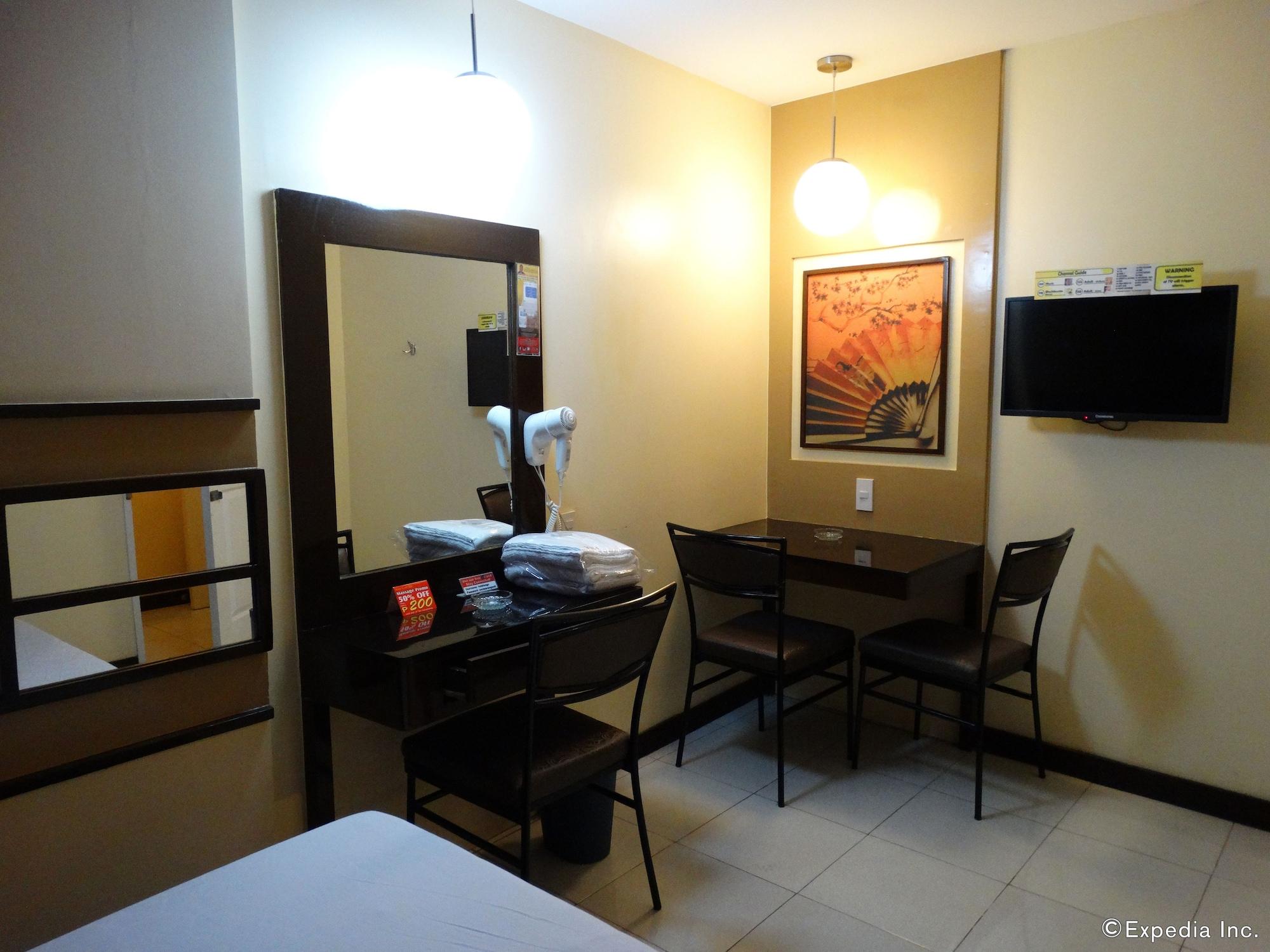 Hotel Sogo Pasay Wood Street Exterior foto
