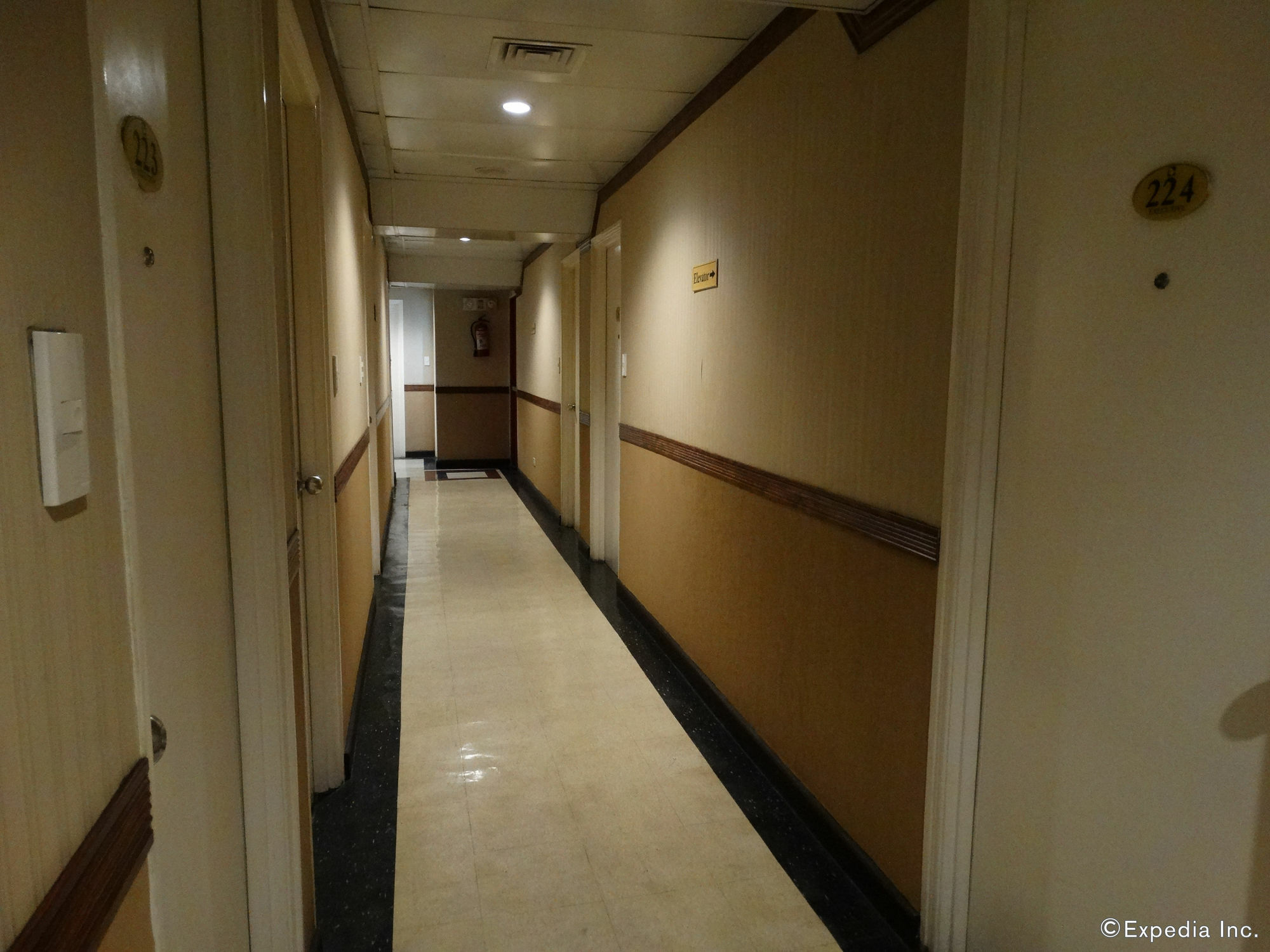 Hotel Sogo Pasay Wood Street Exterior foto