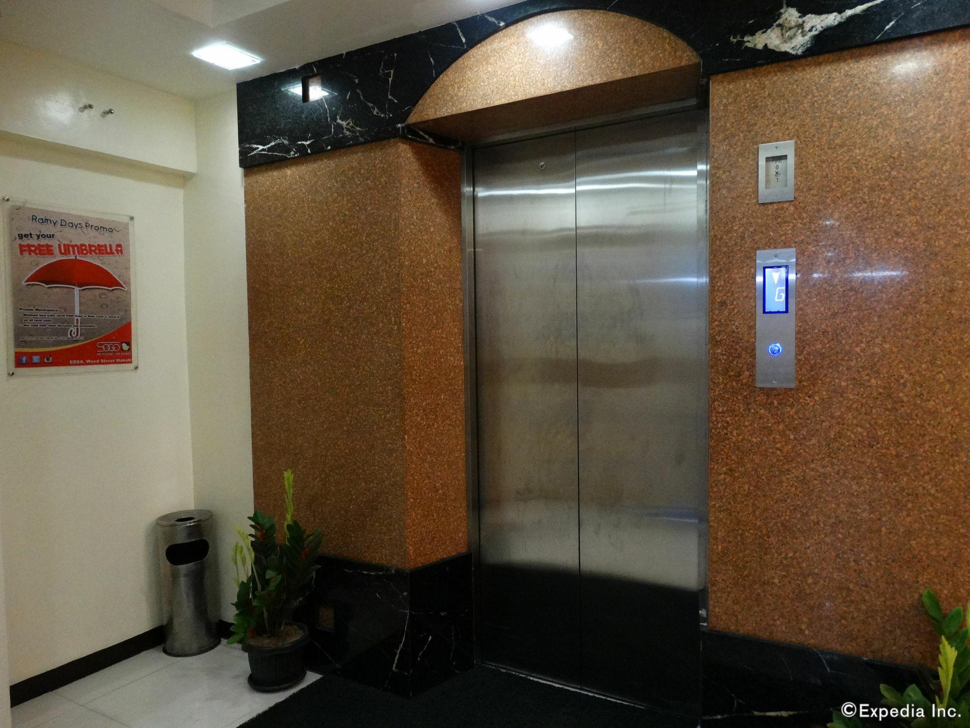 Hotel Sogo Pasay Wood Street Exterior foto