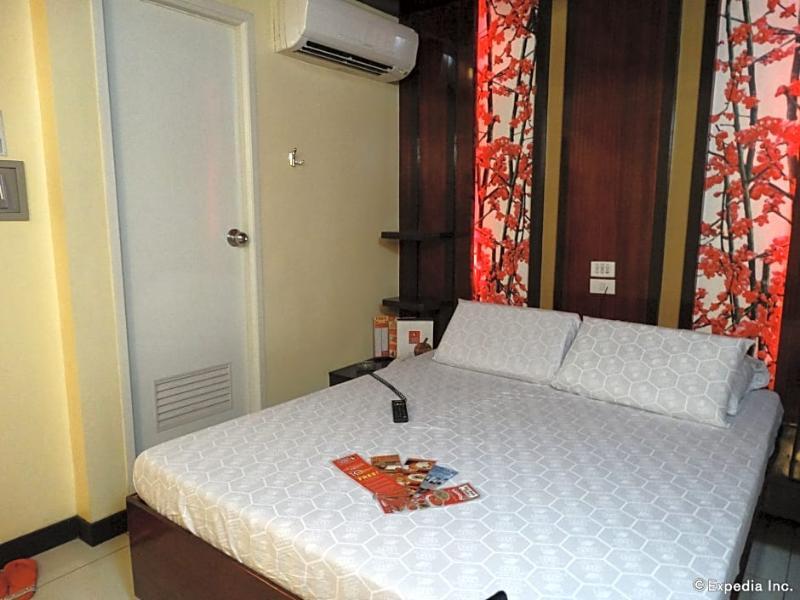 Hotel Sogo Pasay Wood Street Exterior foto
